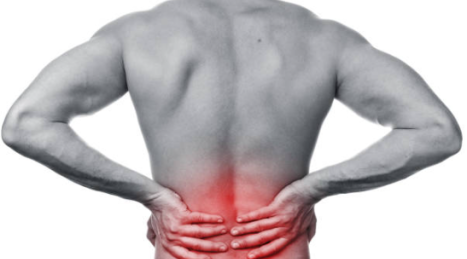 Prevenzione lombare: routine salva-schiena