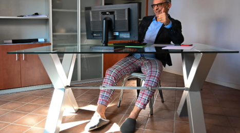 Il protocollo ‘alzati ora’ per chi lavora da remoto