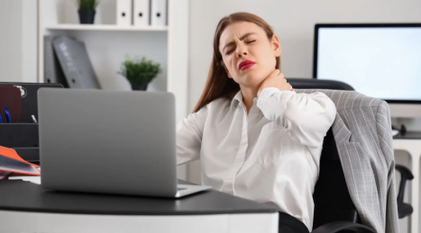 Dolore Cervicale: Rimedi Naturali e Prevenzione