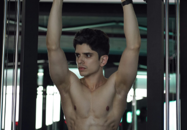 Full Body Workout: Allenamento Completo in 30 Minuti