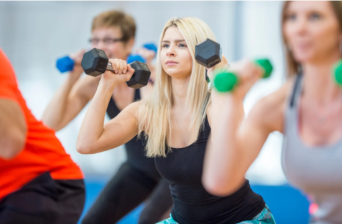 Kompletter Fitness-Leitfaden für Anfänger: Von Null zum Helden