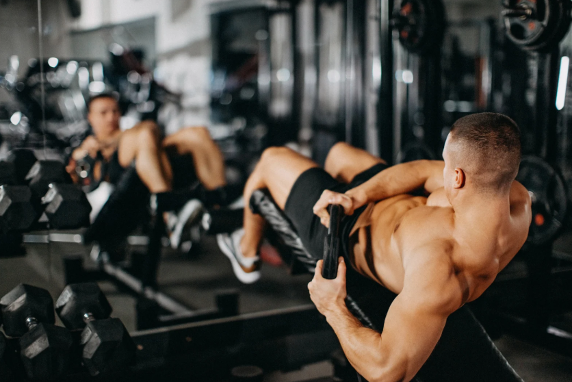 Cómo ganar músculo: Guía completa 2026