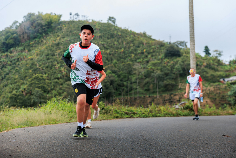 Allenamento corsa e funzionale: circuito completo in 30 minuti