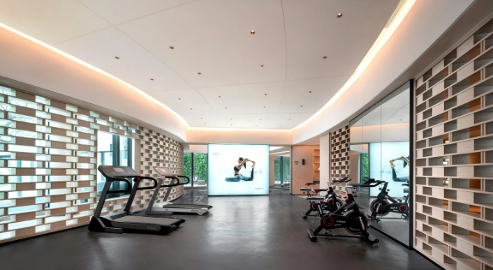 Pacchetti Streetlifting per home gym: come configurare lo spazio perfetto