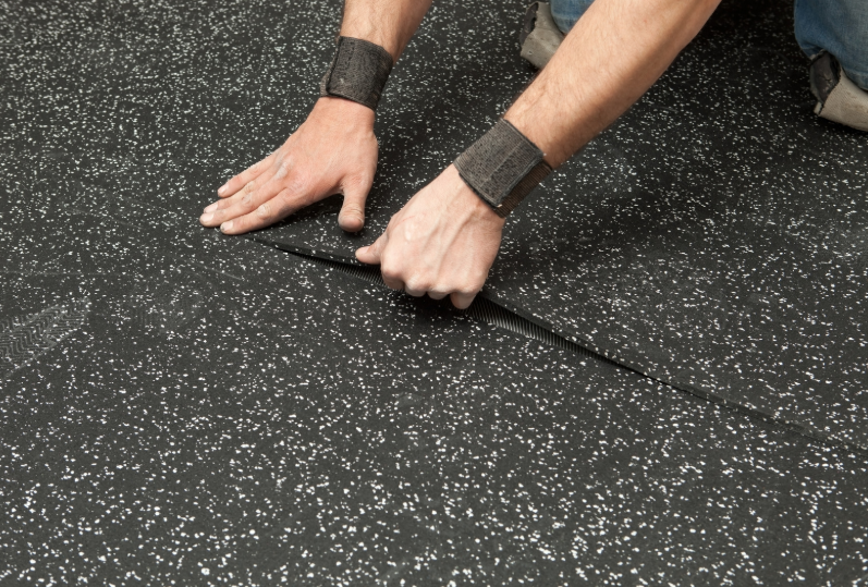 Pavimento da 1, 2 o 3 cm in appartamento: differenze reali