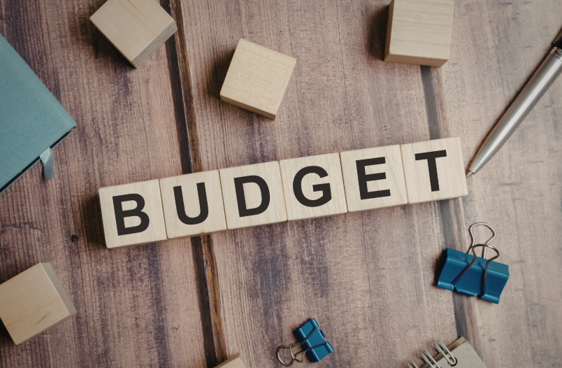 EVA, caoutchouc ou tatami : qui paie vraiment pour le même budget ?