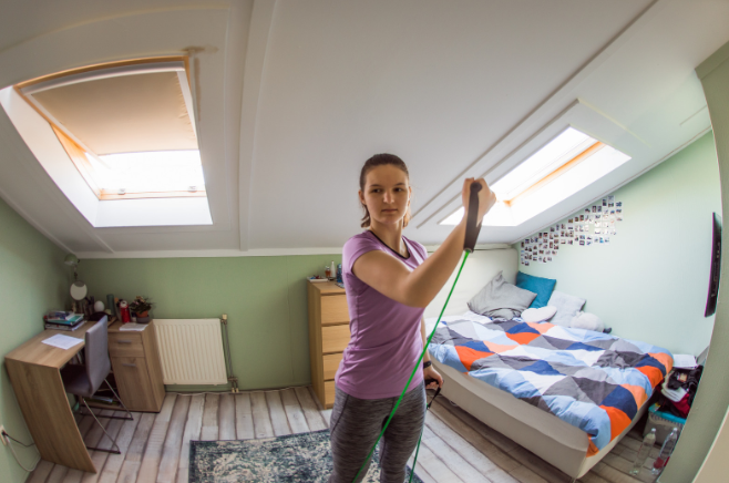 How to mount a home gym in a small room without creating chaos