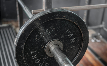 Dischi gommati, bumper o tecnici: cosa cambia davvero nella pratica