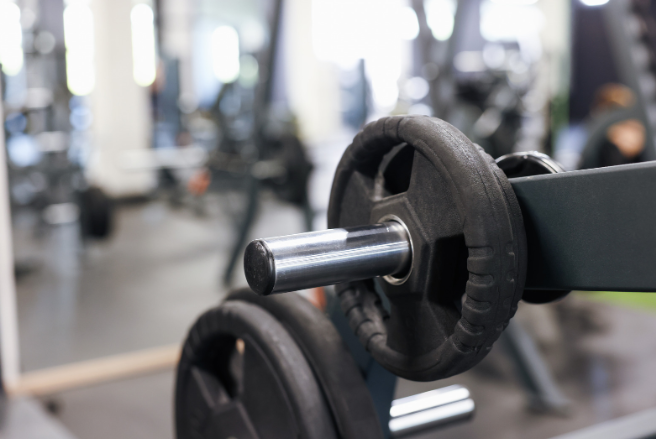 Quando ha senso aggiornare bilancieri e dischi in una palestra senza rifare tutto da zero