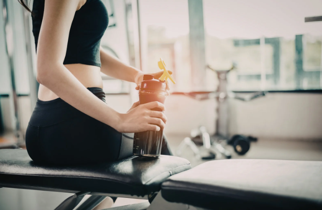 Come impostare una routine casalinga sostenibile se hai poco tempo e poco spazio