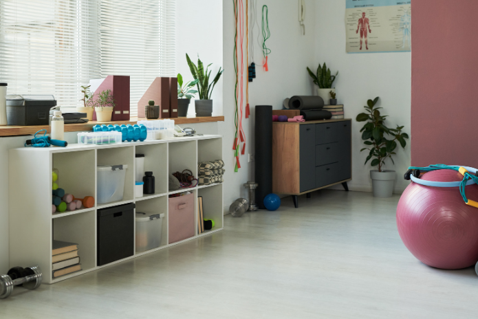 Spazi irregolari: moduli standard o soluzioni custom per evitare adattamenti forzati