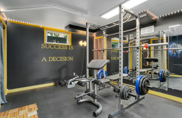 Quelles sont les catégories qu'il est judicieux d'évaluer dans le cadre d'une microgym et quelles sont celles qui ne le sont pas ?