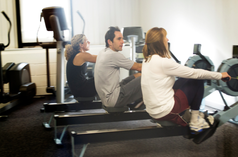 Complementary rowing machine exercises: strengthen core and back in 15 minutes