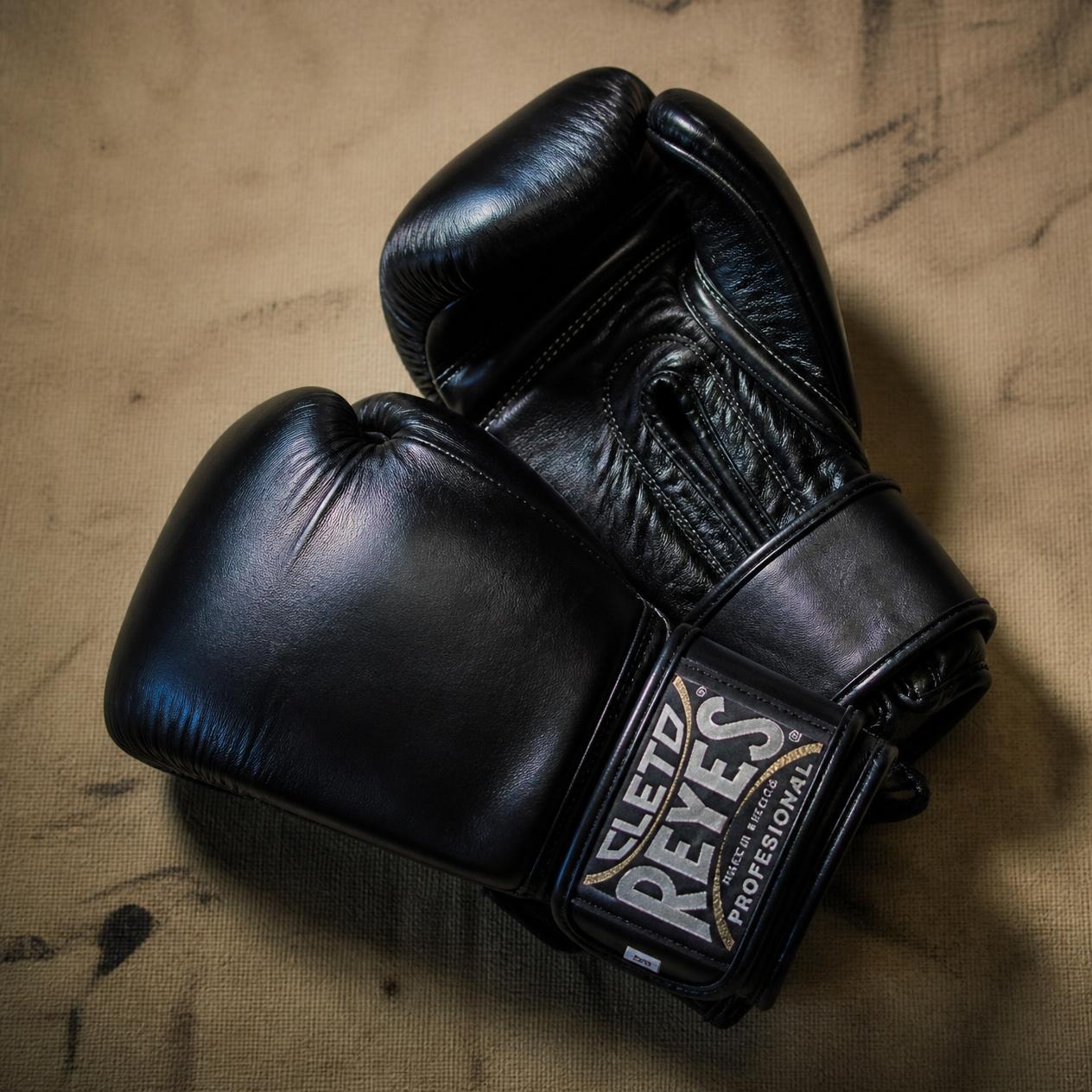 Mantenimiento de los guantes: cómo limpiar los guantes de boxeo y eliminar los malos olores