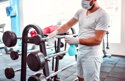 Come pulire correttamente il pavimento in gomma palestra