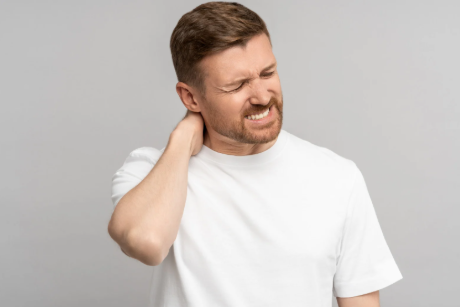 Halswirbeltraining im Auto: Sitzposition und Blitzübungen