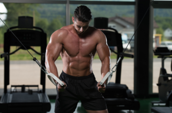 Brusttraining: Brustmuskelübungen für Mass und Definition